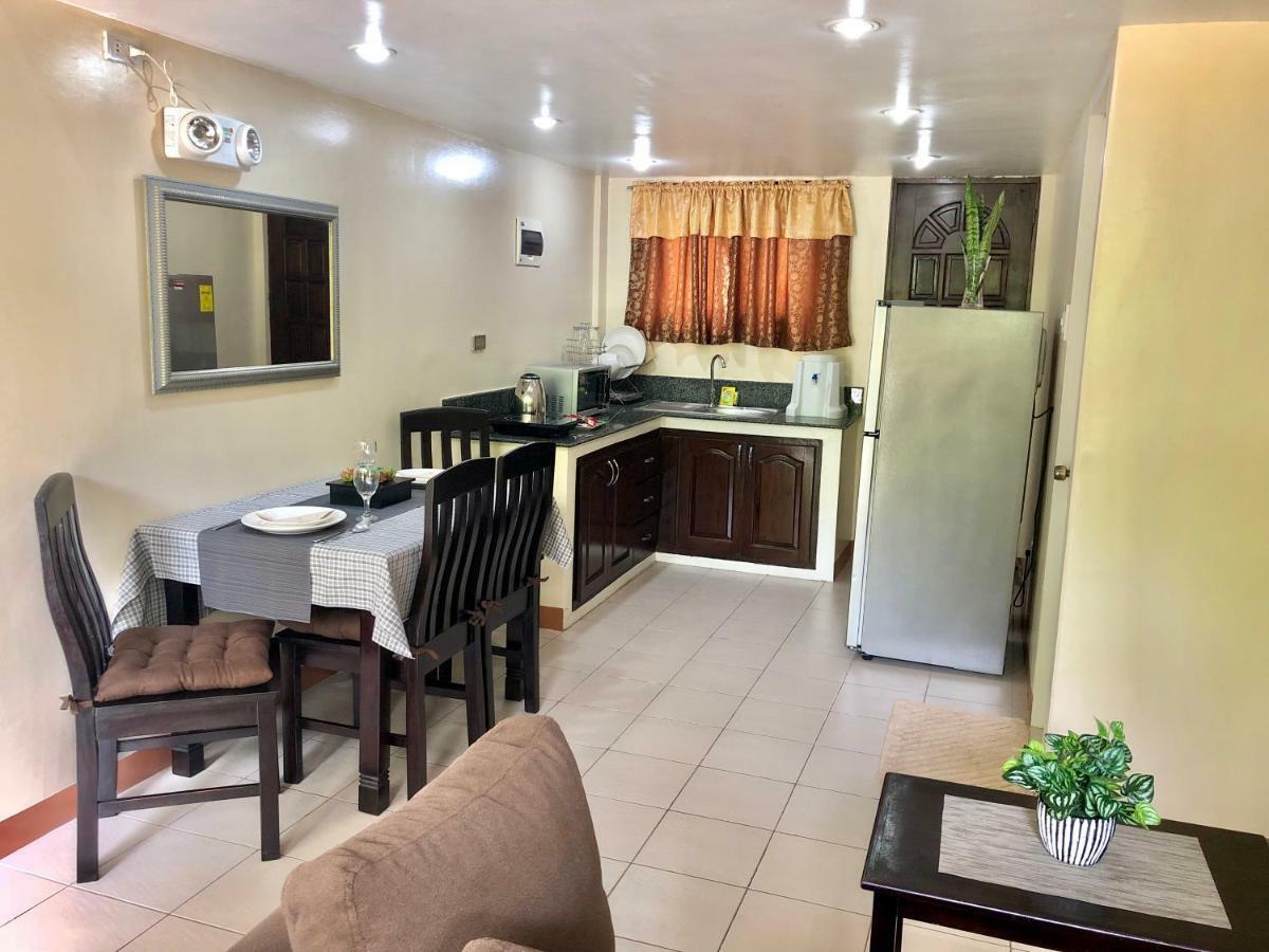 Pal-Watson Apartments Lapu-Lapu City Exterior photo